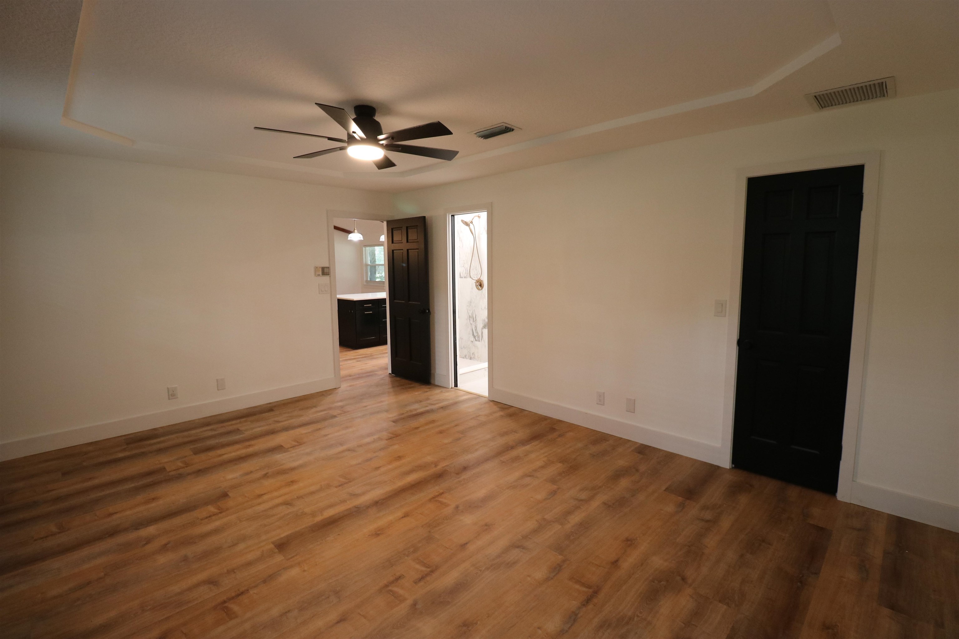 4575 Carter Road St. Augustine, FL 32086 - Photo 9 of 23 tray ceiling