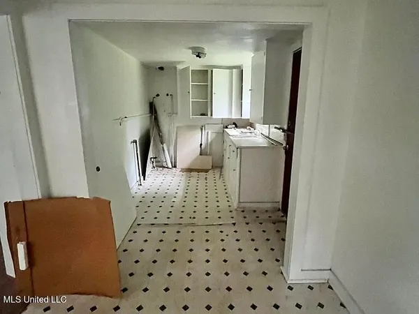 $22,000 | 1911 Gordon Street, Jackson, MS 39203