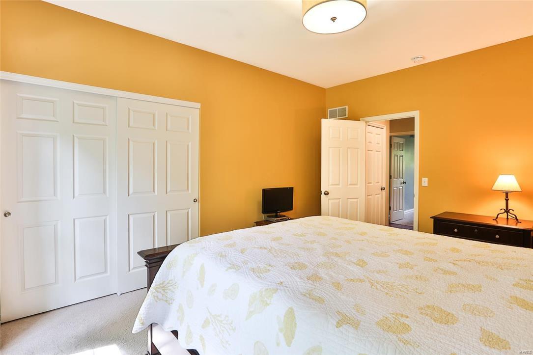 14706 Clayton Road Ballwin, MO 63011 - Photo 24 of 40 Gallery Image 24