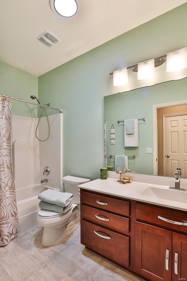 14706 Clayton Road Ballwin, MO 63011 - Photo 26 of 40 Gallery Image 26