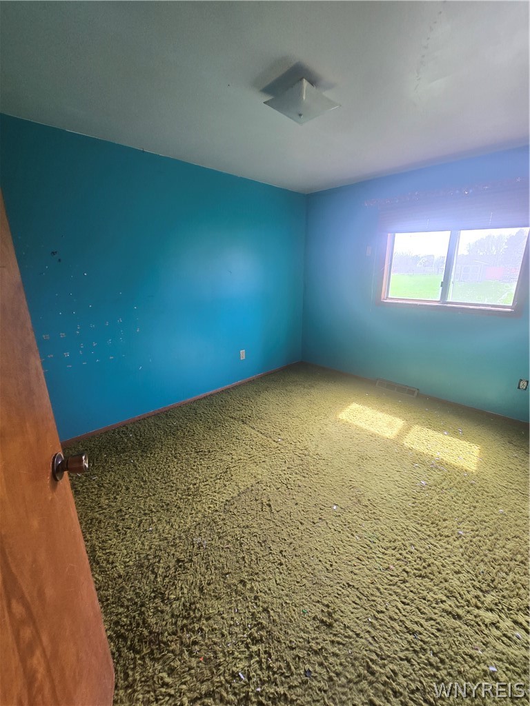 5741 Berg Road Orchard Park, NY 14127 - Photo 12 of 22