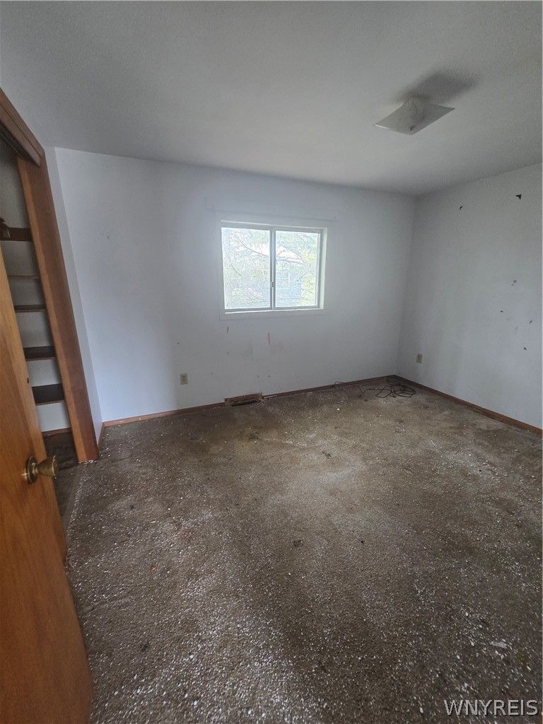 5741 Berg Road Orchard Park, NY 14127 - Photo 14 of 22