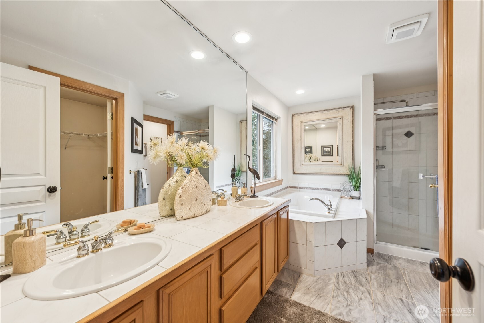 17509 Southeast 257th Street Covington, WA 98042 - Photo 14 of 20