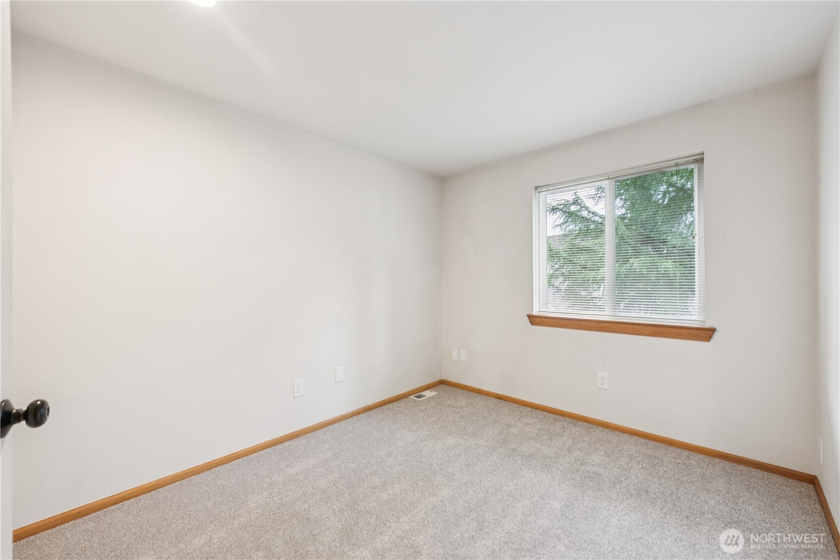 17509 Southeast 257th Street Covington, WA 98042 - Photo 16 of 20