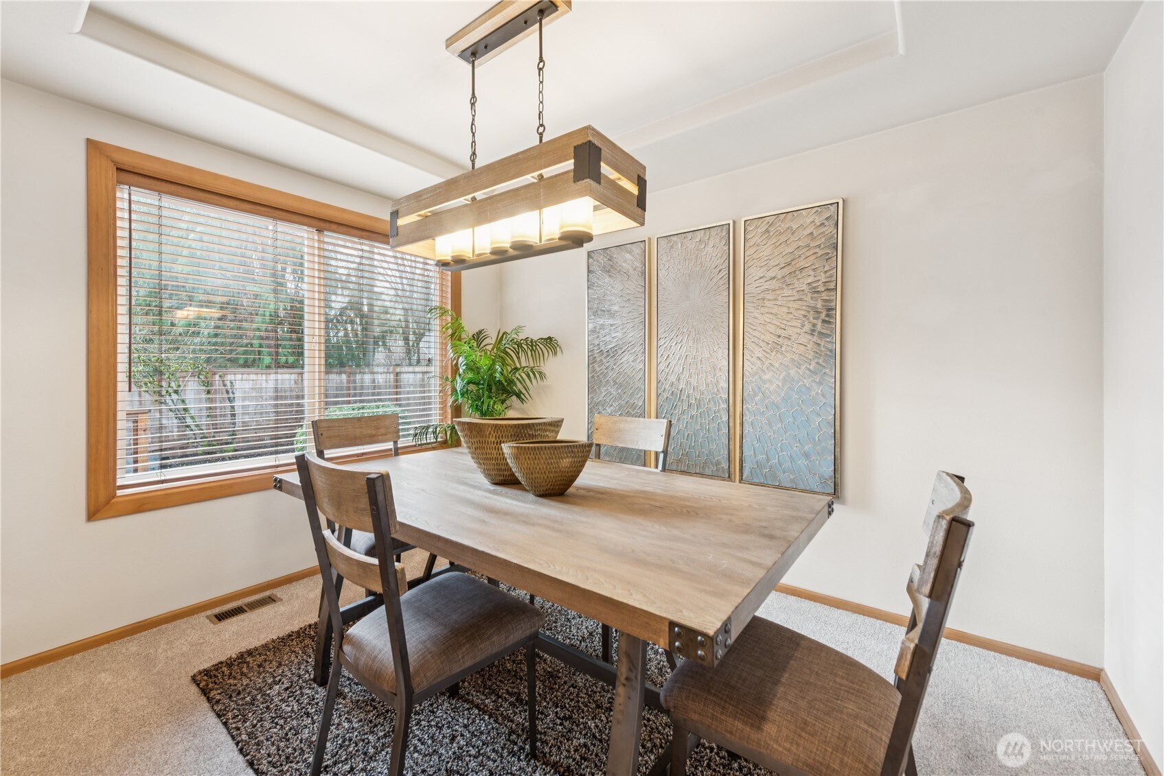 17509 Southeast 257th Street Covington, WA 98042 - Photo 6 of 20