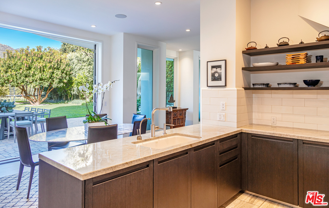23611 Malibu Colony Road, Unit 58A Malibu, CA 90265 - Photo 8 of 37 Gallery Image 8