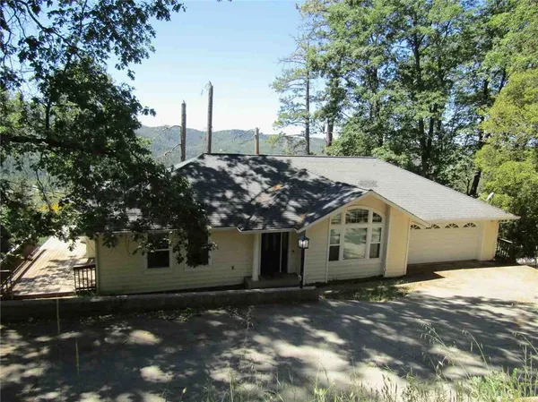$295,000 | 9541 Fox Drive, Cobb, CA 95426