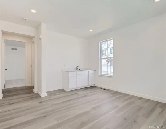 $3,800 | 24492 East Evans Drive, Aurora, CO 80018