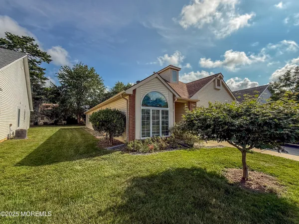 $415,000 | 1604 Lacebark Road, Toms River, NJ 08755