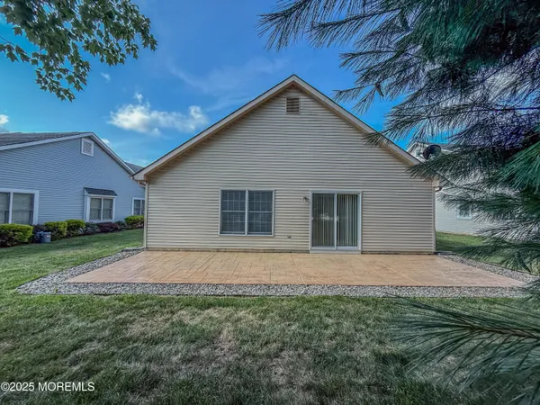 $415,000 | 1604 Lacebark Road, Toms River, NJ 08755