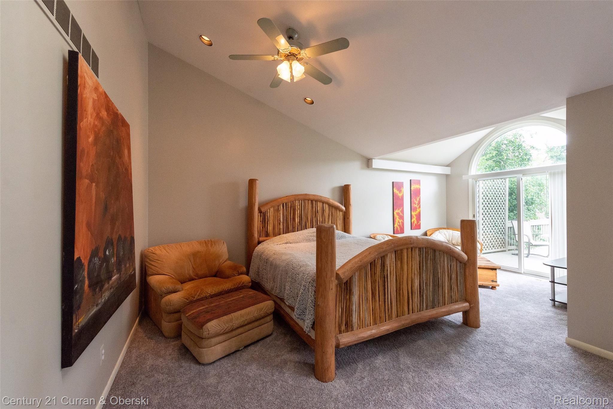 3011 Bamlet Road Royal Oak, MI 48073 - Photo 29 of 59 This is truly your private oasis!