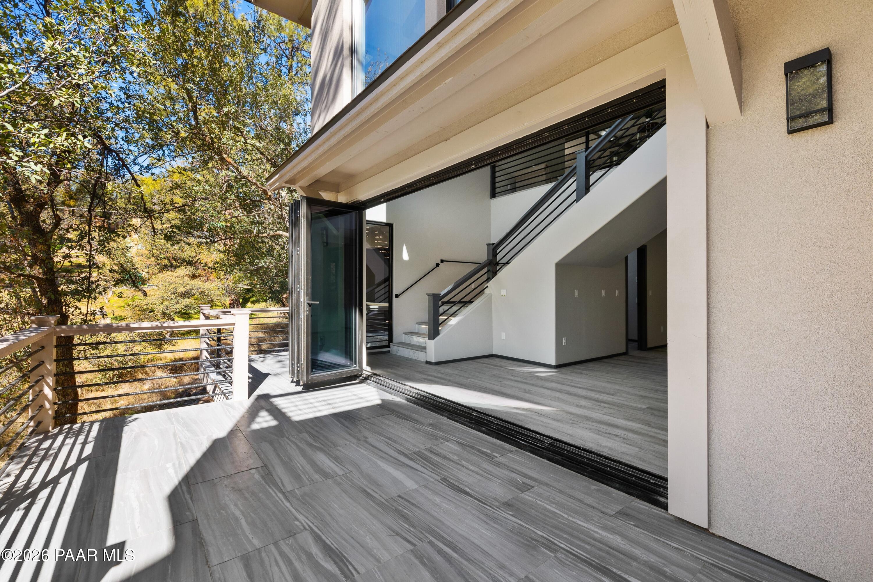 625 Aspen Way Prescott, AZ 86303 - Photo 34 of 48 034_Back deck