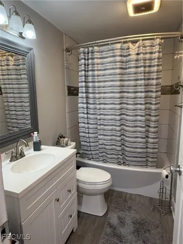 $405,000 | 701 East 14th Street, Lehigh Acres, FL 33972