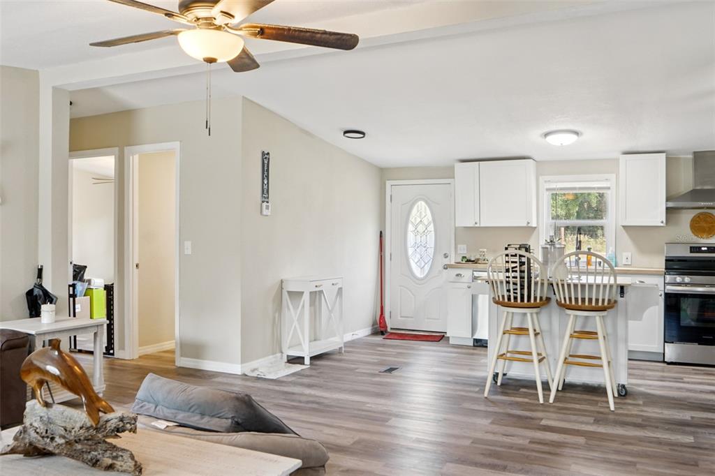 9550 Northeast 92nd Place Bronson, FL 32621 - Photo 11 of 30