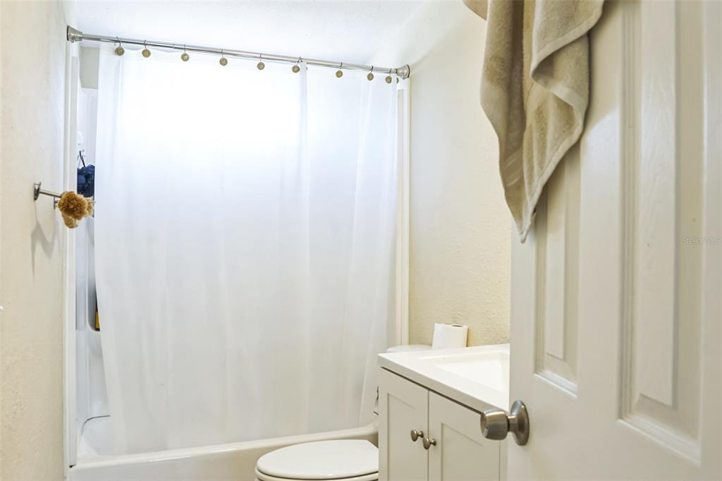 9550 Northeast 92nd Place Bronson, FL 32621 - Photo 20 of 30