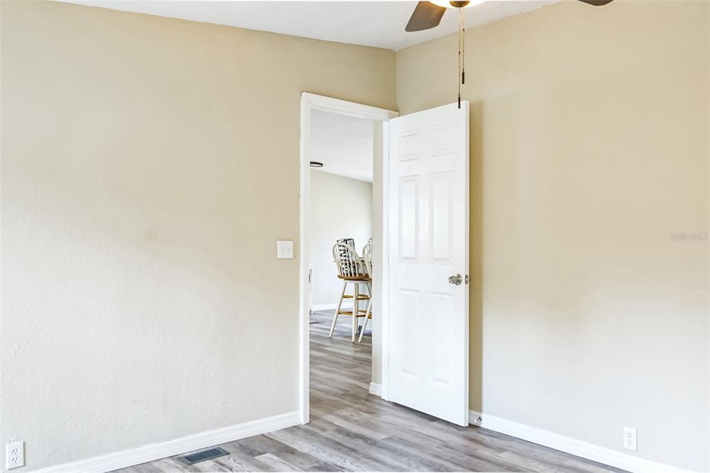 9550 Northeast 92nd Place Bronson, FL 32621 - Photo 10 of 30