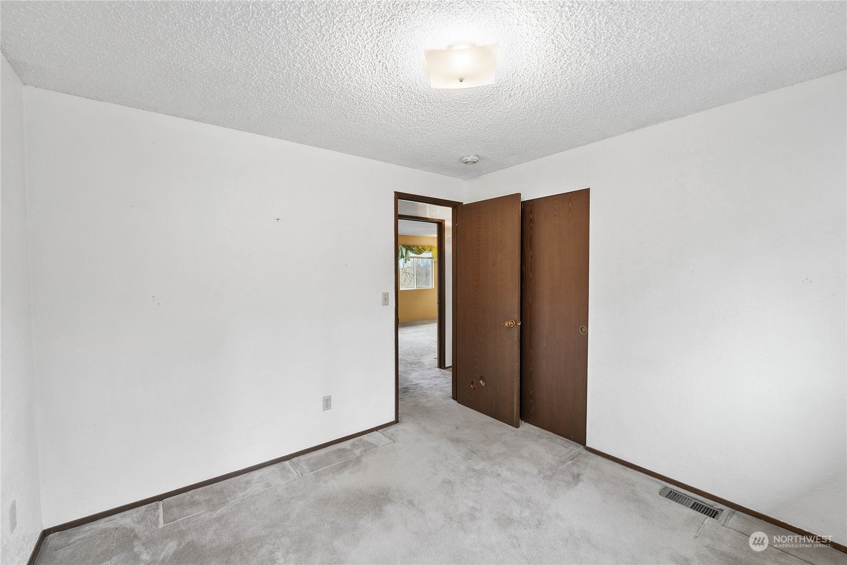 1103 North Waugh Road Mount Vernon, WA 98273 - Photo 13 of 38 Gallery Image 13