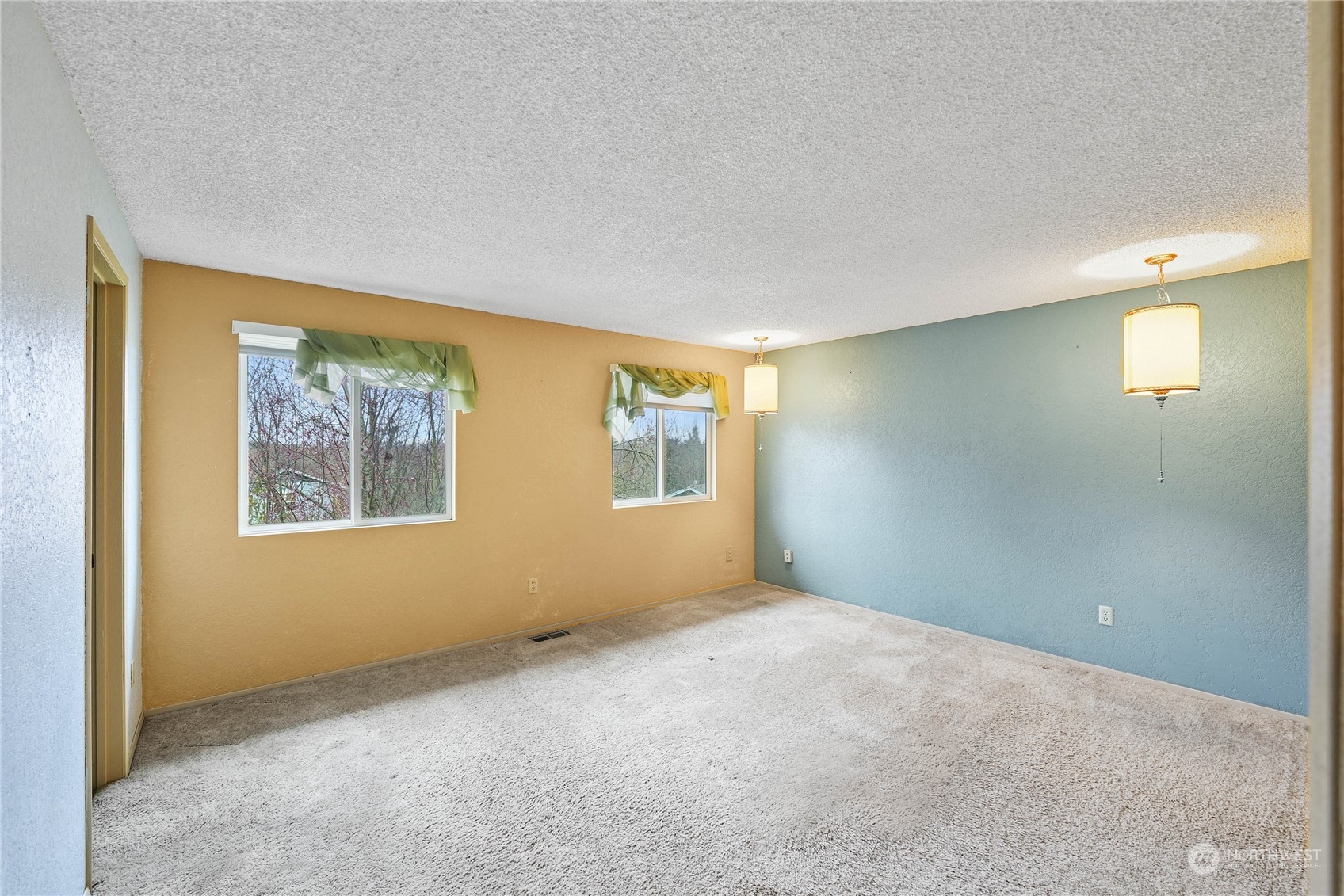 1103 North Waugh Road Mount Vernon, WA 98273 - Photo 14 of 38 Gallery Image 14