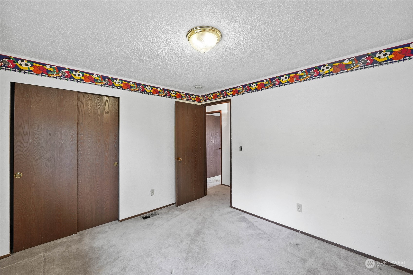 1103 North Waugh Road Mount Vernon, WA 98273 - Photo 19 of 38 Gallery Image 19