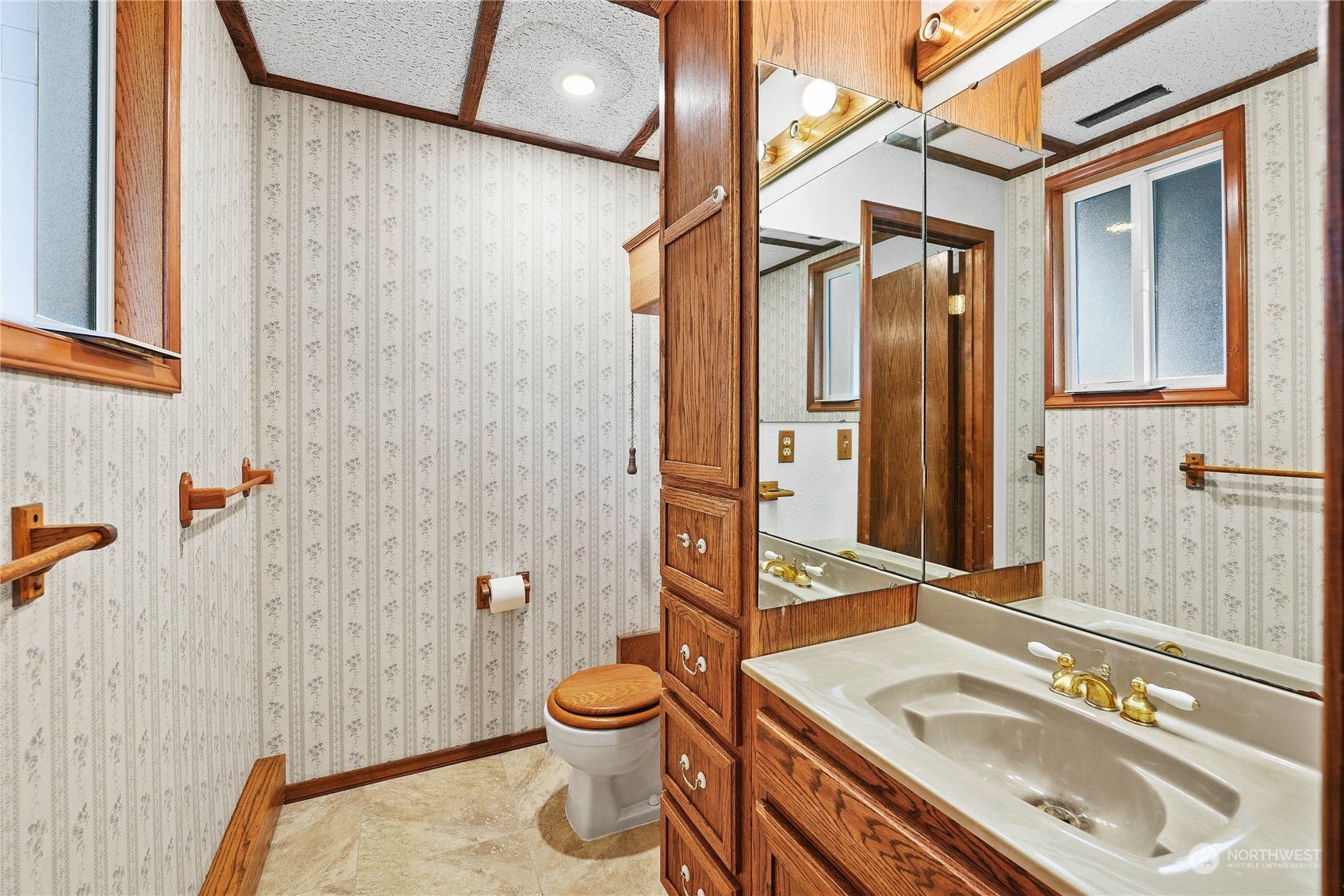 1103 North Waugh Road Mount Vernon, WA 98273 - Photo 24 of 38 Gallery Image 24