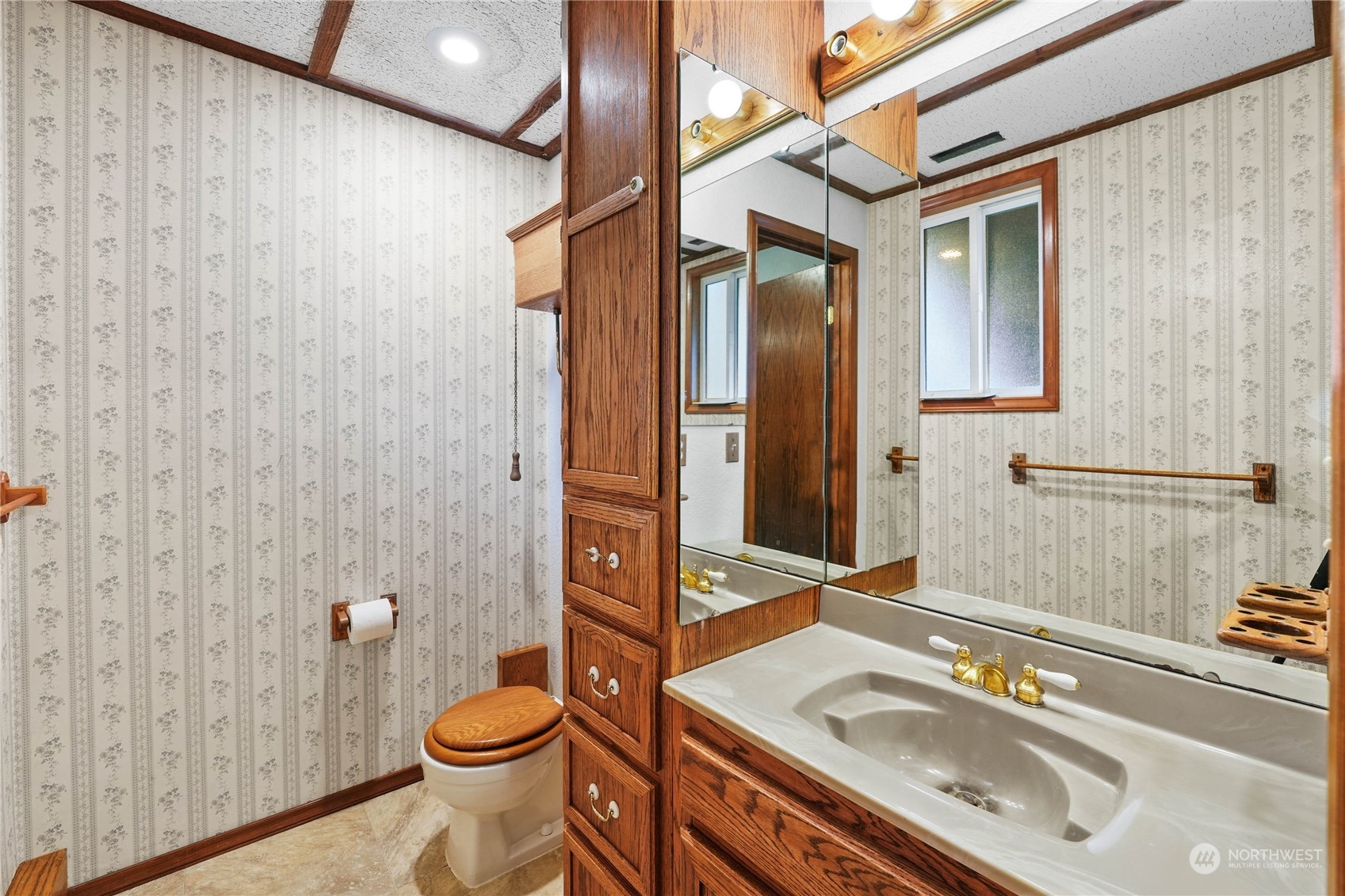 1103 North Waugh Road Mount Vernon, WA 98273 - Photo 25 of 38 Gallery Image 25