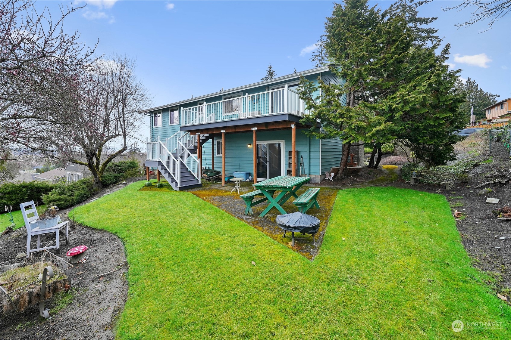 1103 North Waugh Road Mount Vernon, WA 98273 - Photo 36 of 38 Gallery Image 36
