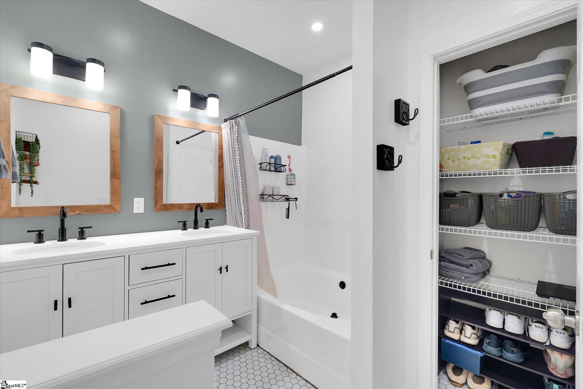 2 Knollvine Cove Mauldin, SC 29662 - Photo 1 of 41