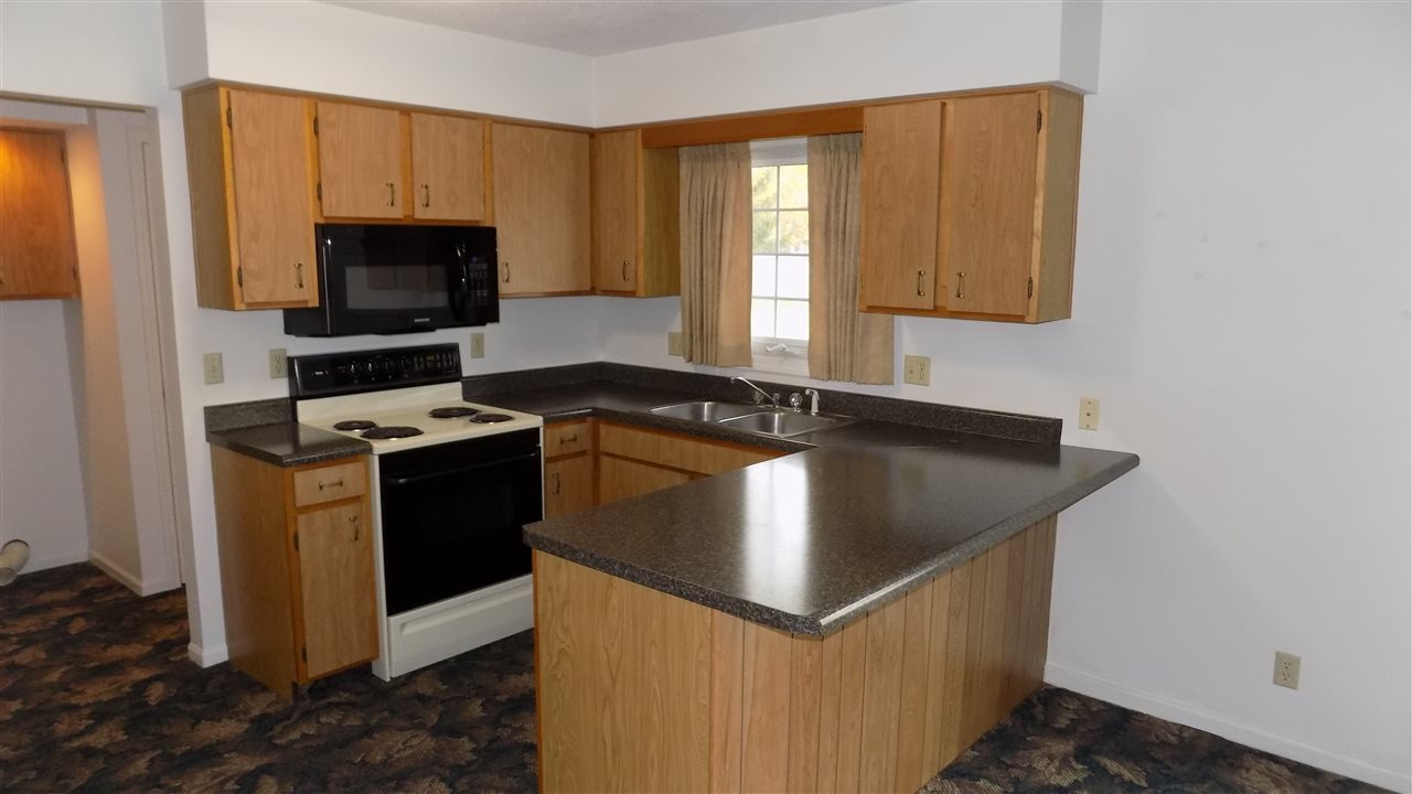 121 Bellmont Boulevard Decatur, IN 46733 - Photo 16 of 27