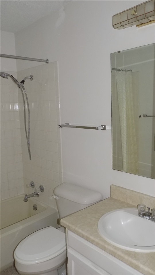 121 Bellmont Boulevard Decatur, IN 46733 - Photo 17 of 27