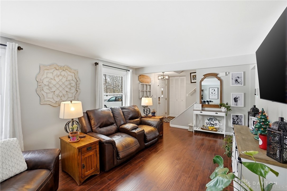 9735 Sheehan Road Dayton, OH 45458 - Photo 8 of 50 Gallery Image 8