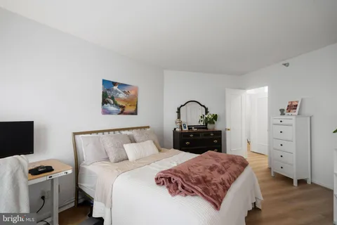 $595,000 | 5800 Nicholson Lane, Unit 1307, Rockville, MD 20852