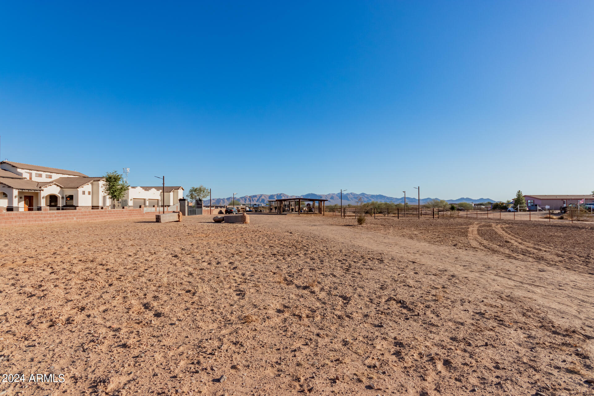 22611 West Patton Road Wittmann, AZ 85361 - Photo 42 of 69 60-Patton