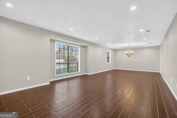 $297,900 | 185 Pierce Street, Jesup, GA 31545