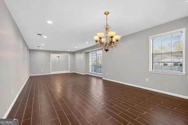 $297,900 | 185 Pierce Street, Jesup, GA 31545