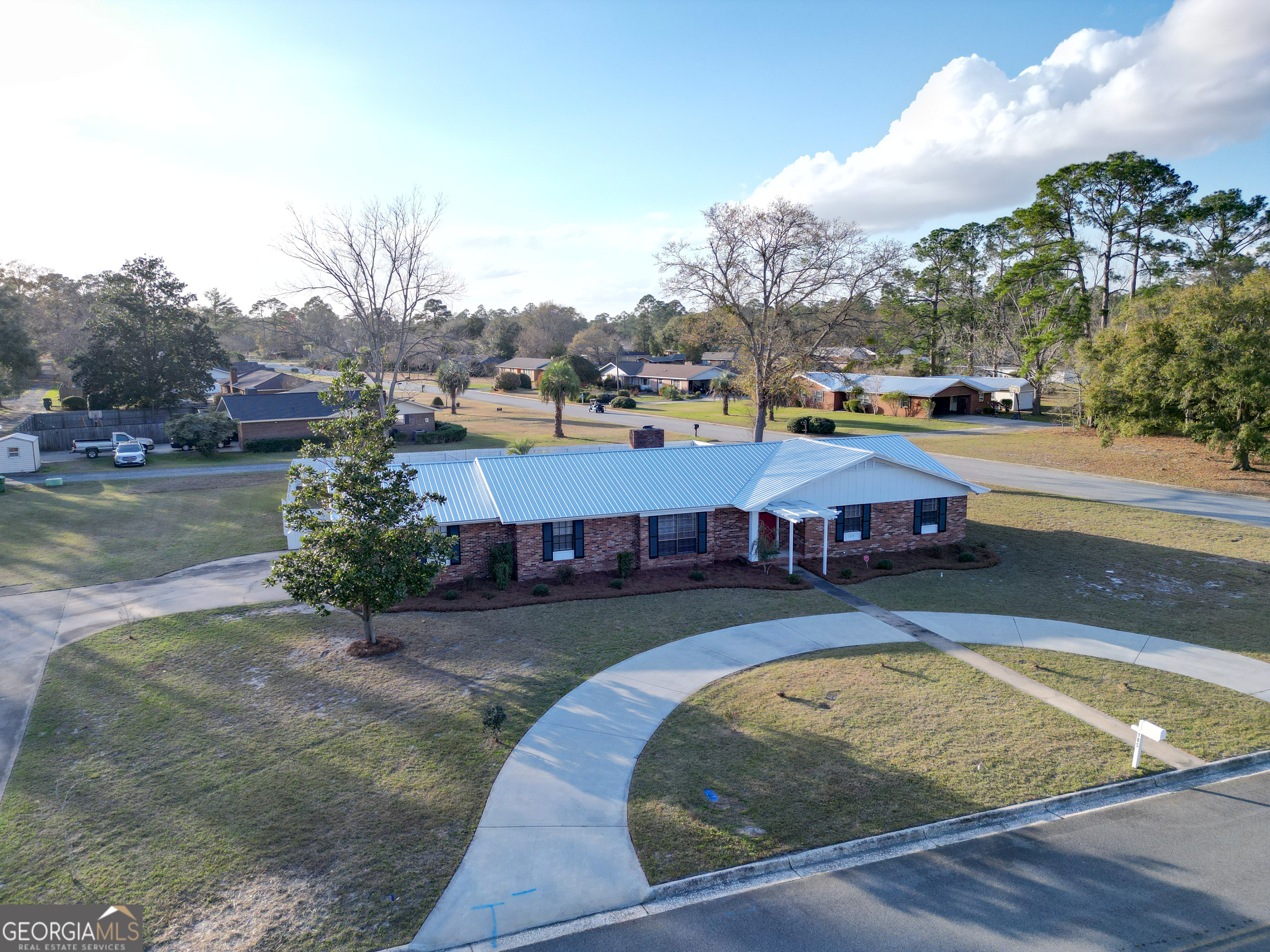 185 Pierce Street Jesup, GA 31545 - Photo 10 of 39