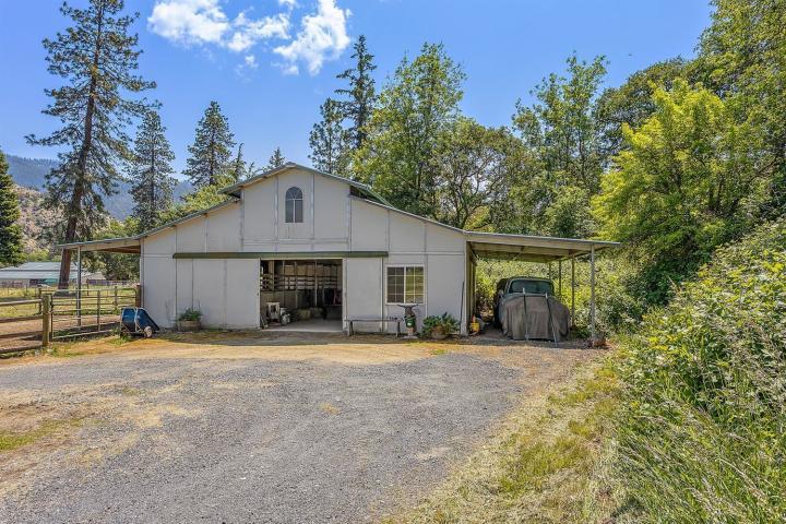 5100 Upper Applegate Road Jacksonville, OR 97530 - Photo 24 of 34 20200402075448937724000000-o
