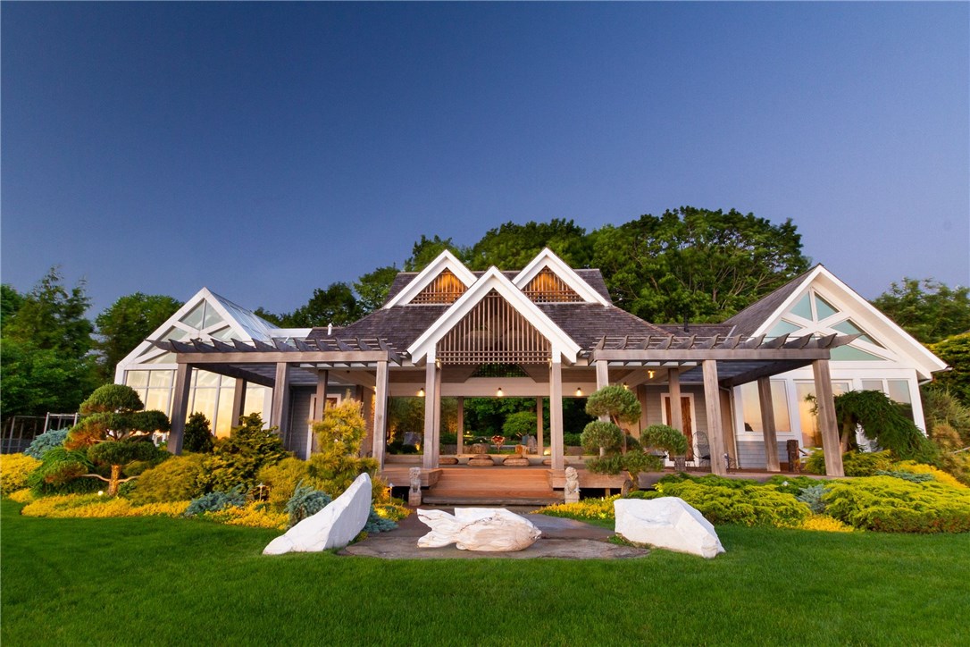 79 Shore Road Bristol, RI 02809 - Photo 7 of 47 The Tea House
