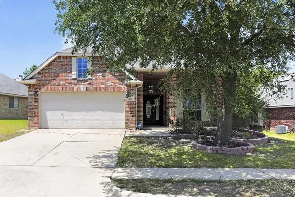 $369,900 | 6819 Woodcrest Lane, Sachse, TX 75048