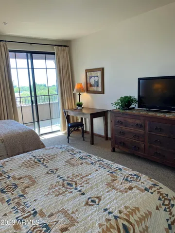 $4,400 | 36601 North Mule Train Road, Unit 29C, Carefree, AZ 85377