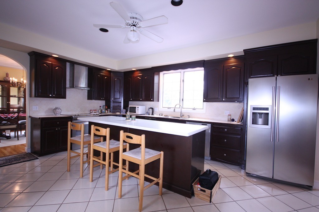 203 Gardiner Road Quincy, MA 02169 - Photo 6 of 14 Gallery Image 6