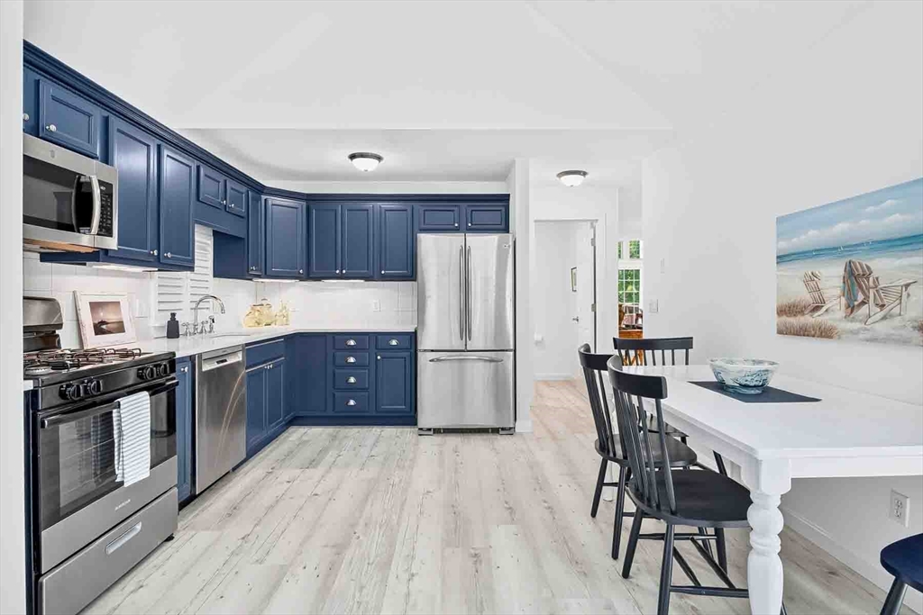 16 Gold Leaf Lane, Unit 16 Mashpee, MA 02649 - Photo 6 of 34