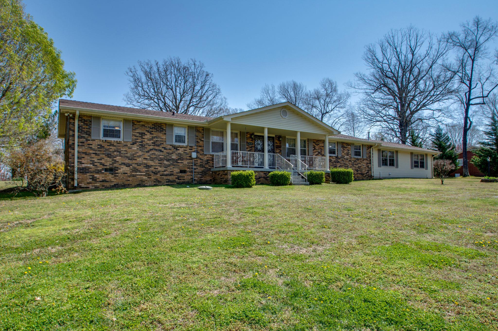 517 Ridgemont Drive Dickson, TN 37055 - Photo 1 of 27 Spacious Ranch Near Greystone Golf Course *NEW HVAC 2018