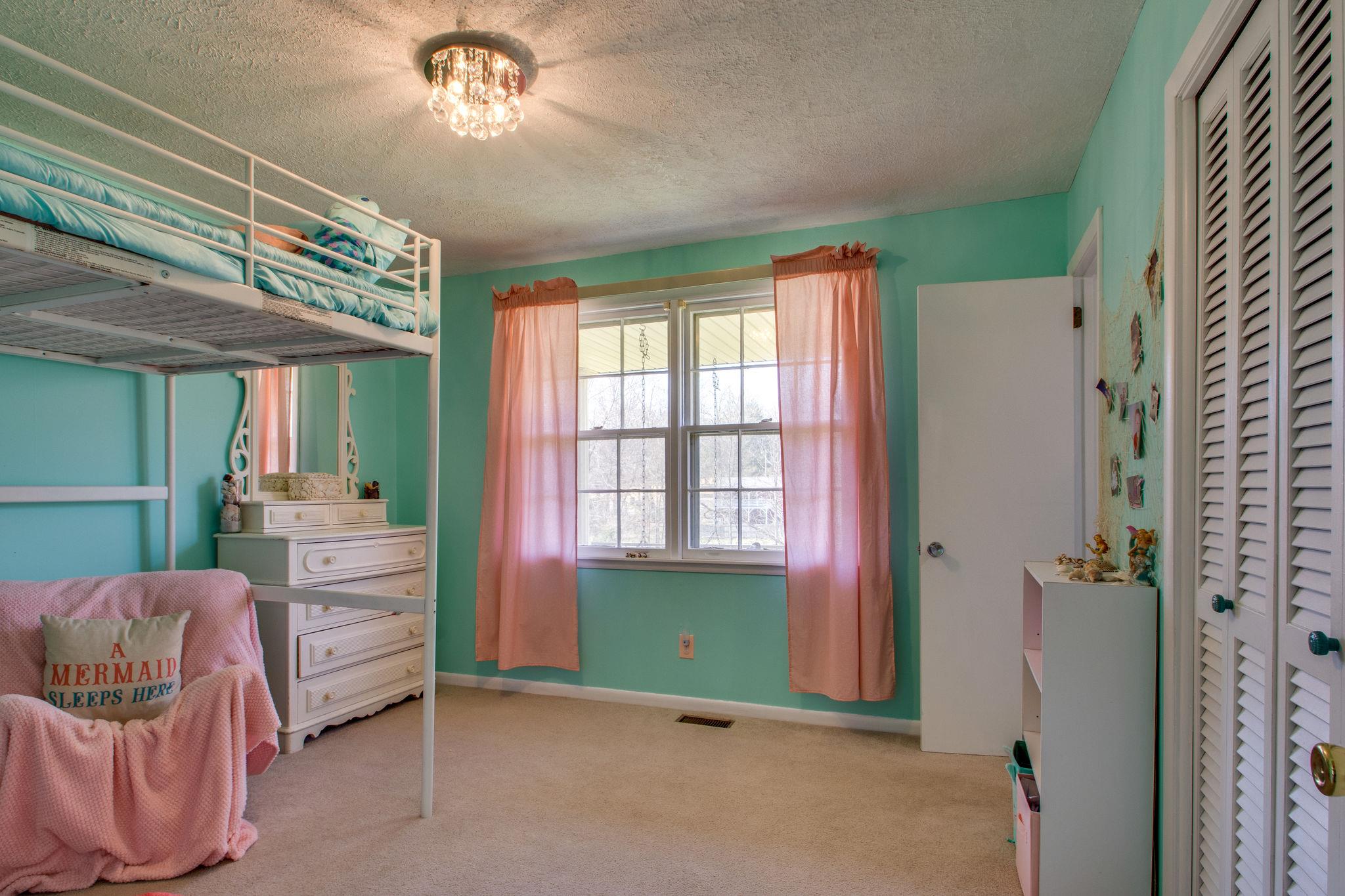 517 Ridgemont Drive Dickson, TN 37055 - Photo 19 of 27 Bedroom #2 with Large Closet