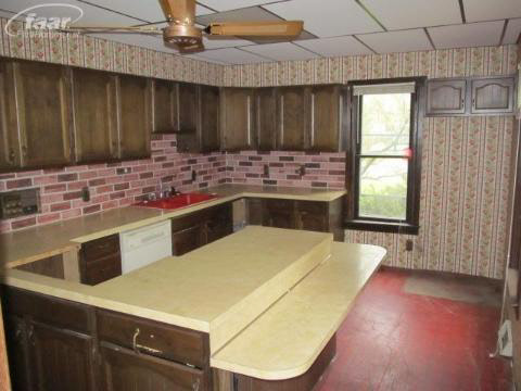 8493 North Genesee Road Mount Morris, MI 48458 - Photo 2 of 16 20181654-1.JPG