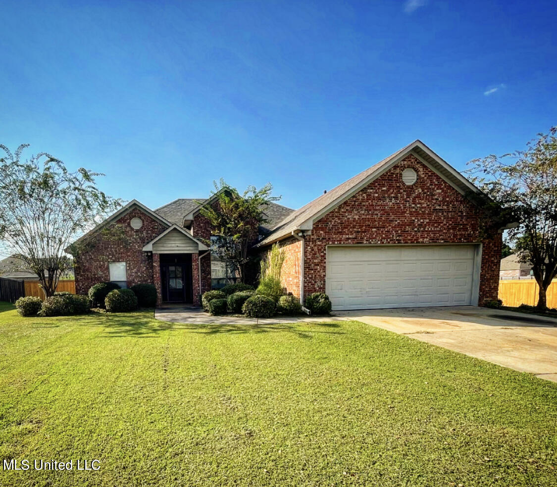211 Copper Ridge Way Florence, MS 39073 - Photo 1 of 20 Front