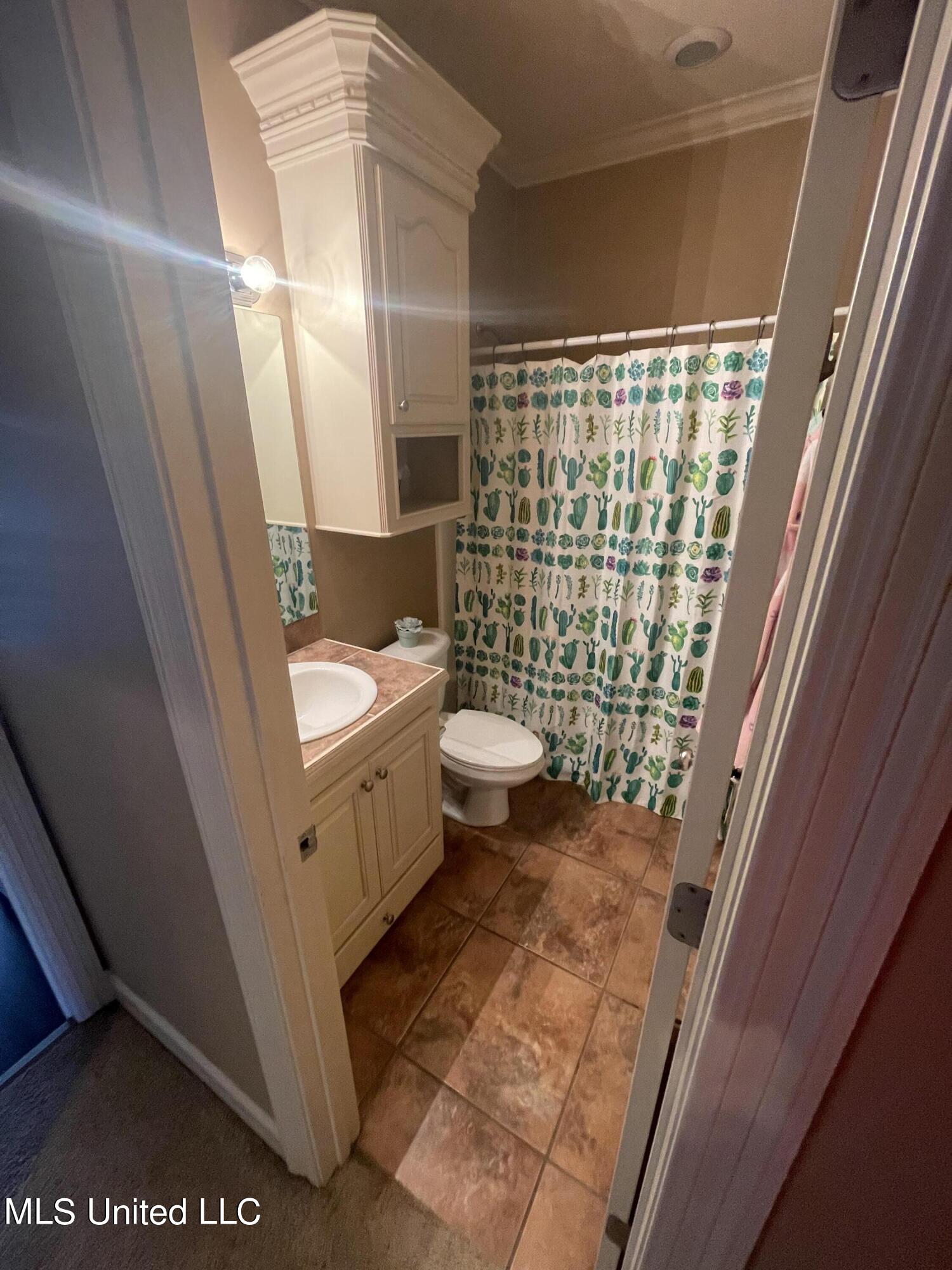 211 Copper Ridge Way Florence, MS 39073 - Photo 6 of 20 IMG_1811