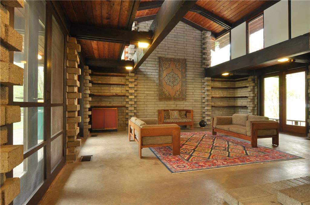 4133 Deer Run Road Allison Park, PA 15101 - Photo 3 of 25 Gallery Image 3