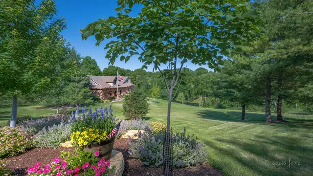 $1,695,000 | 200 Sioux Ct., Galena, IL 61036