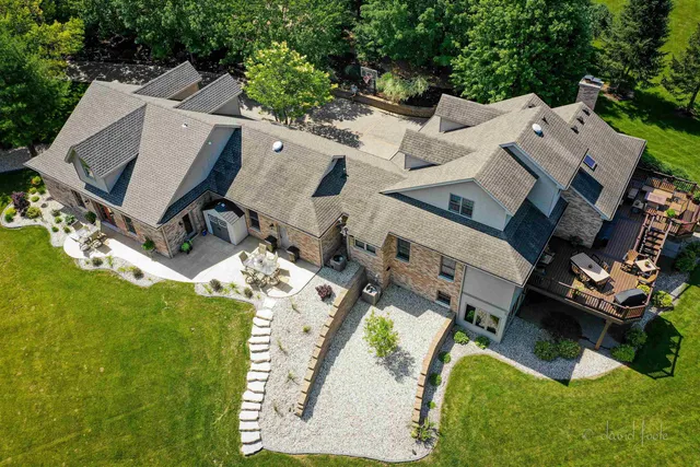 $1,695,000 | 200 Sioux Ct., Galena, IL 61036