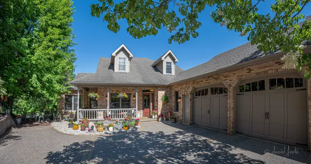 $1,695,000 | 200 Sioux Ct., Galena, IL 61036